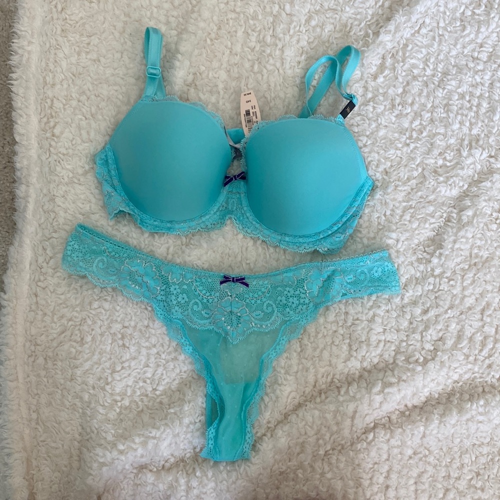 Dream Angels Lined Demi with matching thong